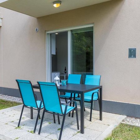 Apartments Mb Crikvenica Esterno foto