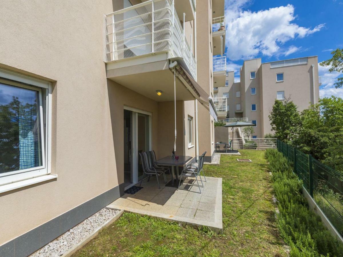 Apartments Mb Crikvenica Esterno foto