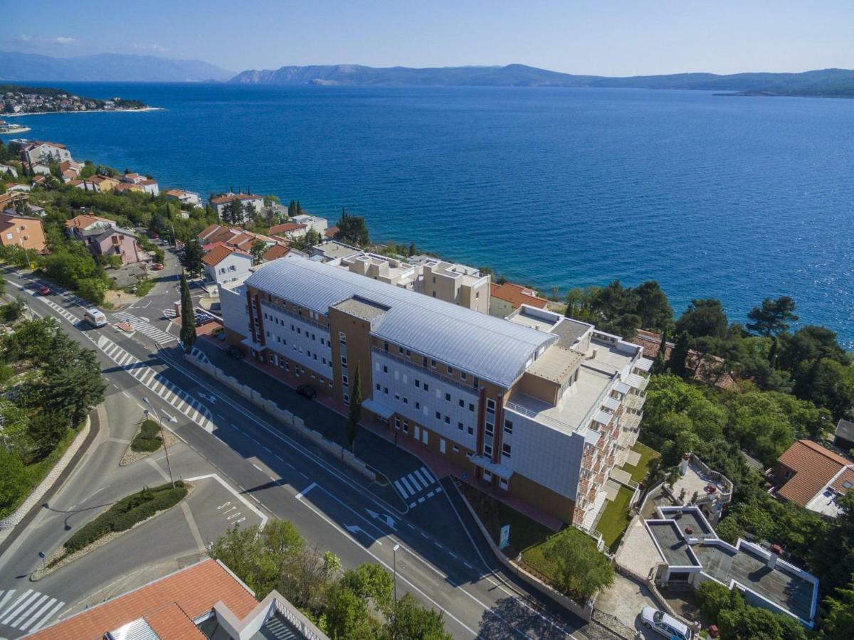 Apartments Mb Crikvenica Esterno foto