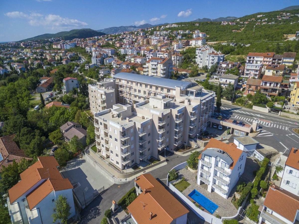 Apartments Mb Crikvenica Esterno foto